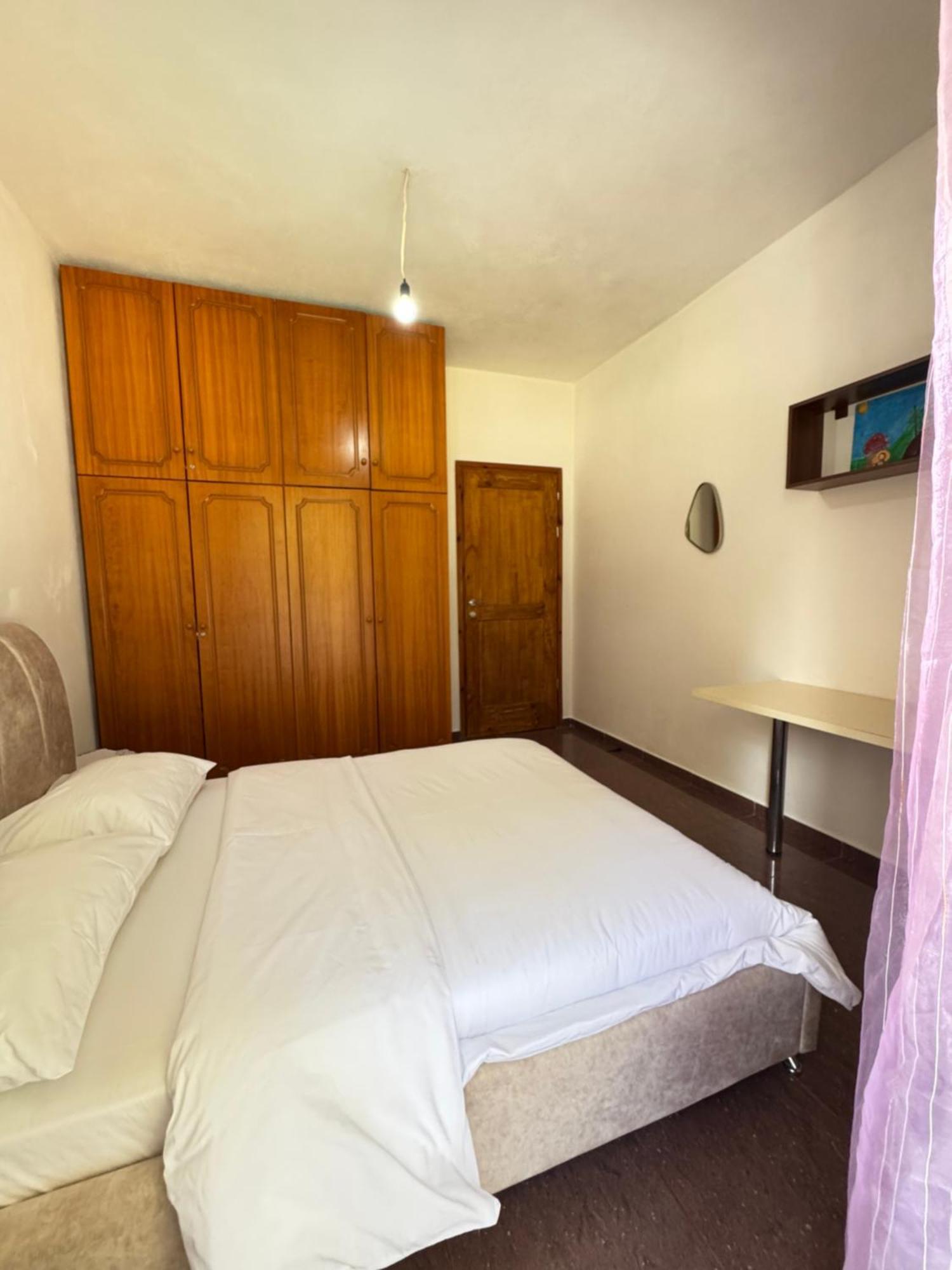 Beachfront Apartment Himara Kültér fotó